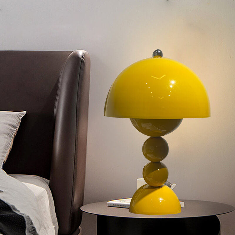 Contemporary Round Metal Table Lamp