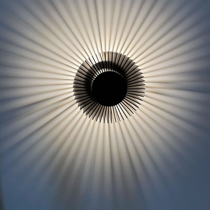Minimalist Flower Aluminum LED Wall Sconce