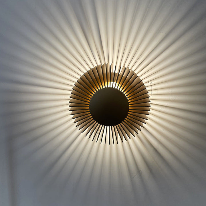 Minimalist Flower Aluminum LED Wall Sconce
