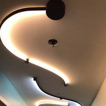 Modern Curved Aluminum LED Wall Sconce