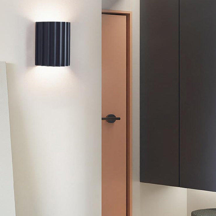Nordic Column Resin 2-Light Wall Sconce