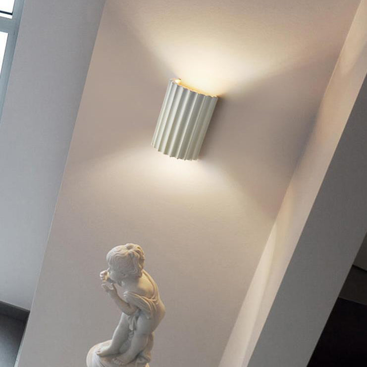 Nordic Column Resin 2-Light Wall Sconce
