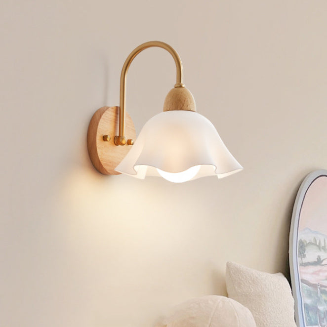 Contemporary Flower Ceramic Wall Sconce