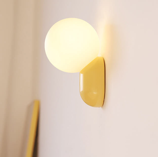 Resin Wall Sconce