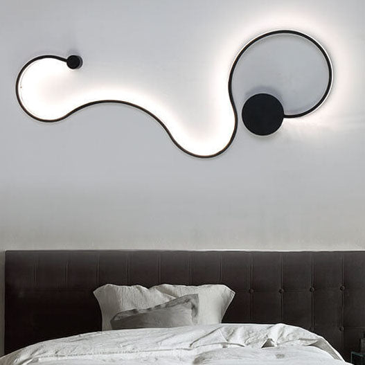 Modern Curved Aluminum LED Wall Sconce