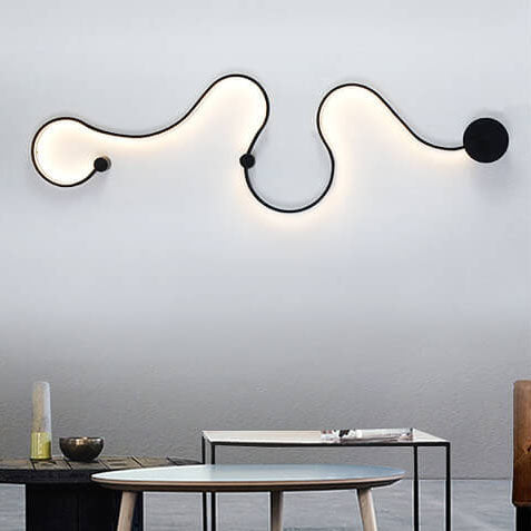 Modern Curved Aluminum LED Wall Sconce