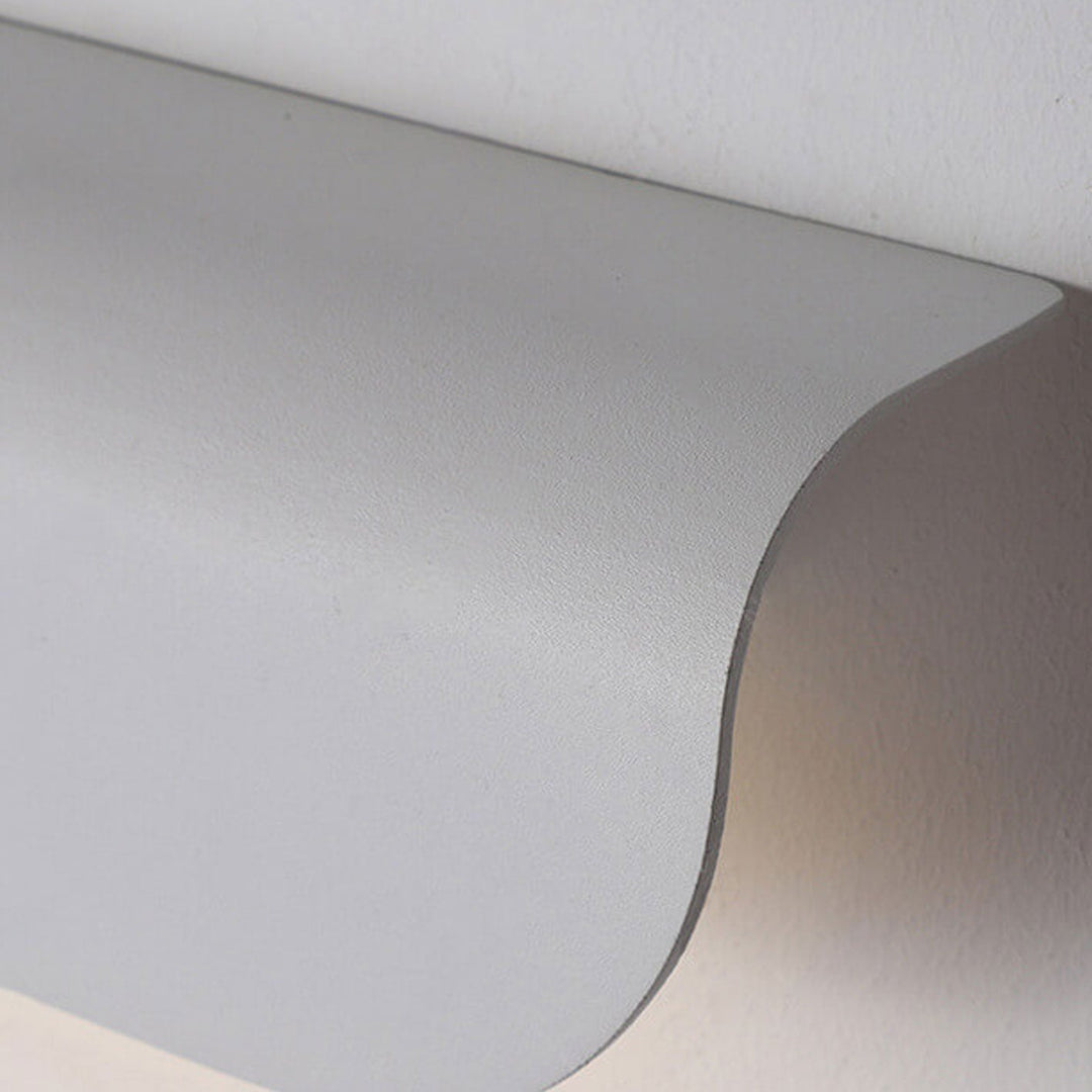 Modern Curved Waterproof LED Garden Light