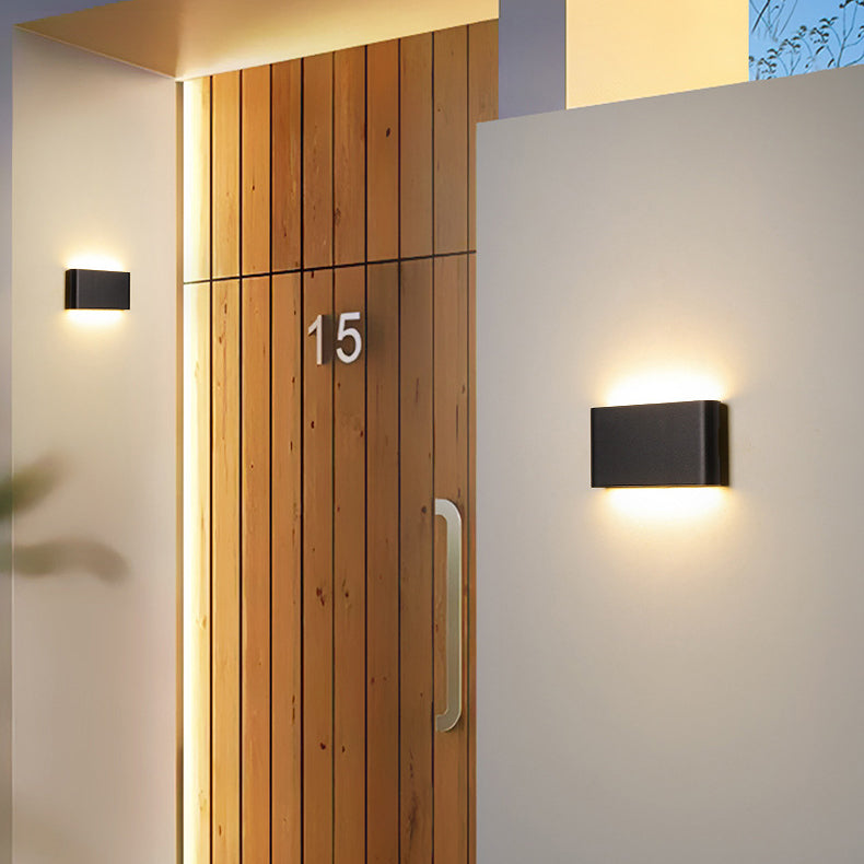 Patio Minimalist Aluminum Waterproof LED Outdoor Wall Light
