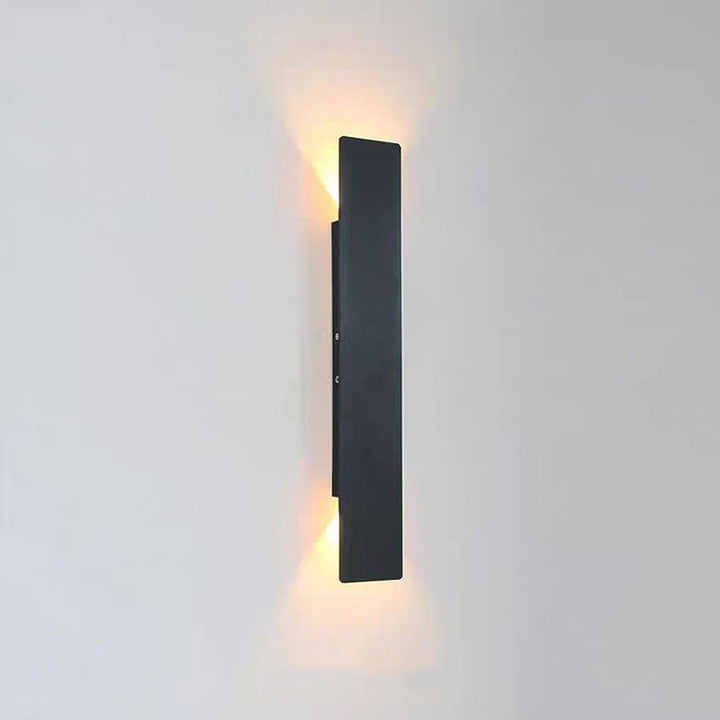 Long Minimalist Aluminum Waterproof LED Wall Sconce