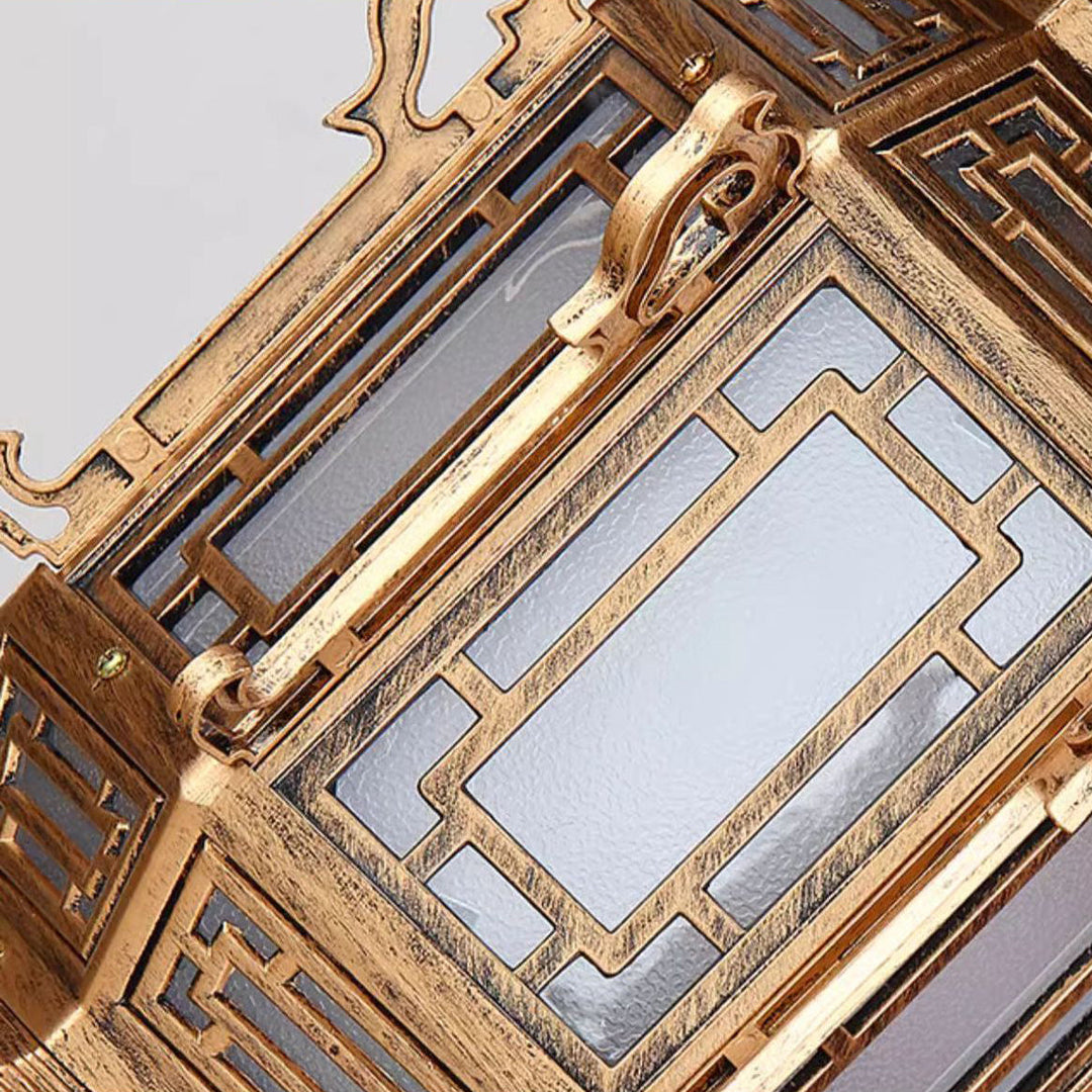 Traditional Lantern Aluminum Pendant Light