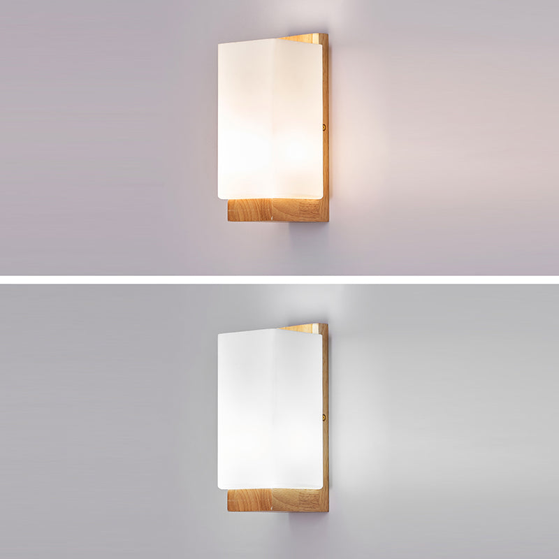 Traditional Glass Wall Sconce