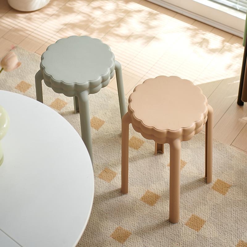 Contemporary Nordic Flower-Shaped Plastic Stool Backless Armless For Living Room