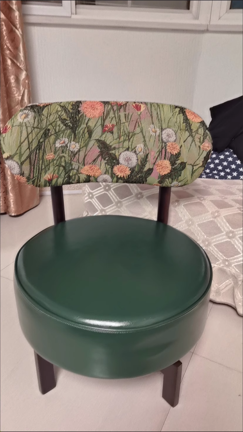 Traditional Vintage Swivel Round Wood Oil-waxed Leather Chair Backrest For Living Room