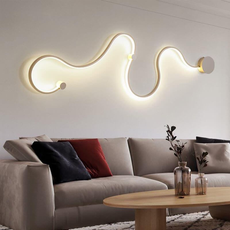 Modern Curved Aluminum LED Wall Sconce