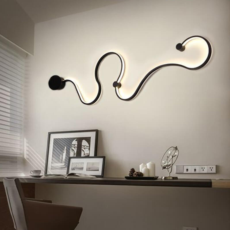 Modern Curved Aluminum LED Wall Sconce