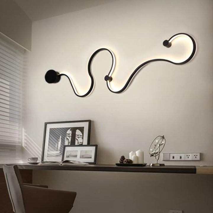 Modern Curved Aluminum LED Wall Sconce