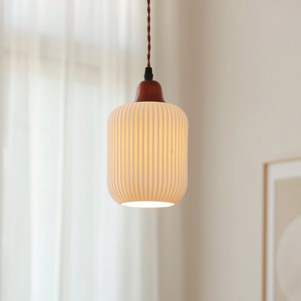 Traditional Round Solid Wood Pendant Light