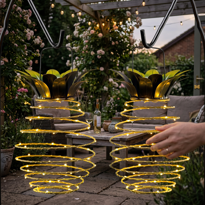 Solar Pineapple Iron Lantern LED Copper Wire Outdoor Waterproof Garden Decorative Hanging Lights