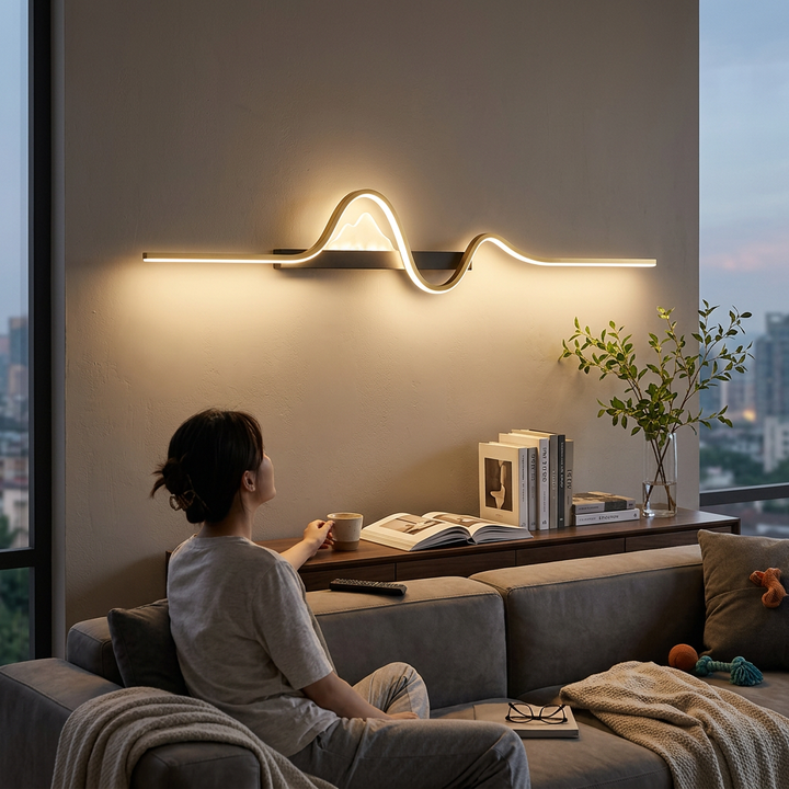 Modern Minimalist Long Wave Design Aluminum Iron LED Wall Sconce Lamp For Living Room